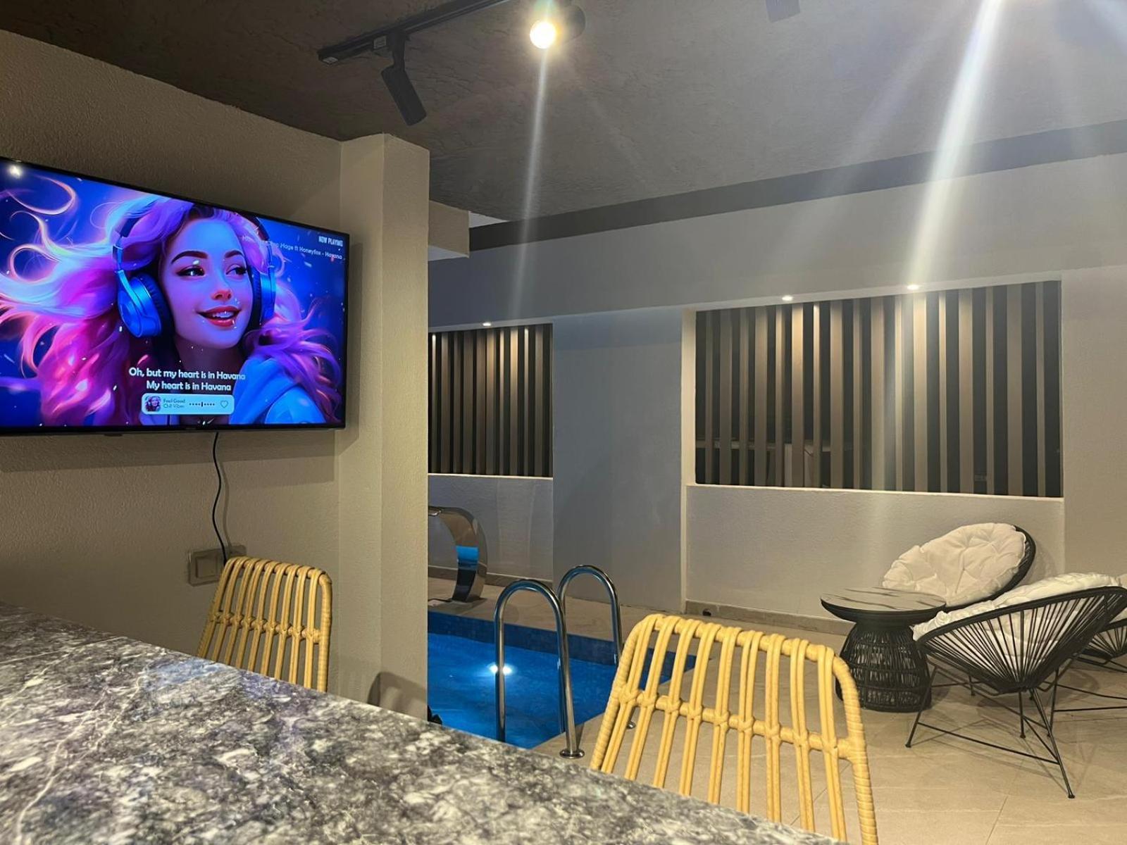 Mad Inn Lara Antalya Kültér fotó